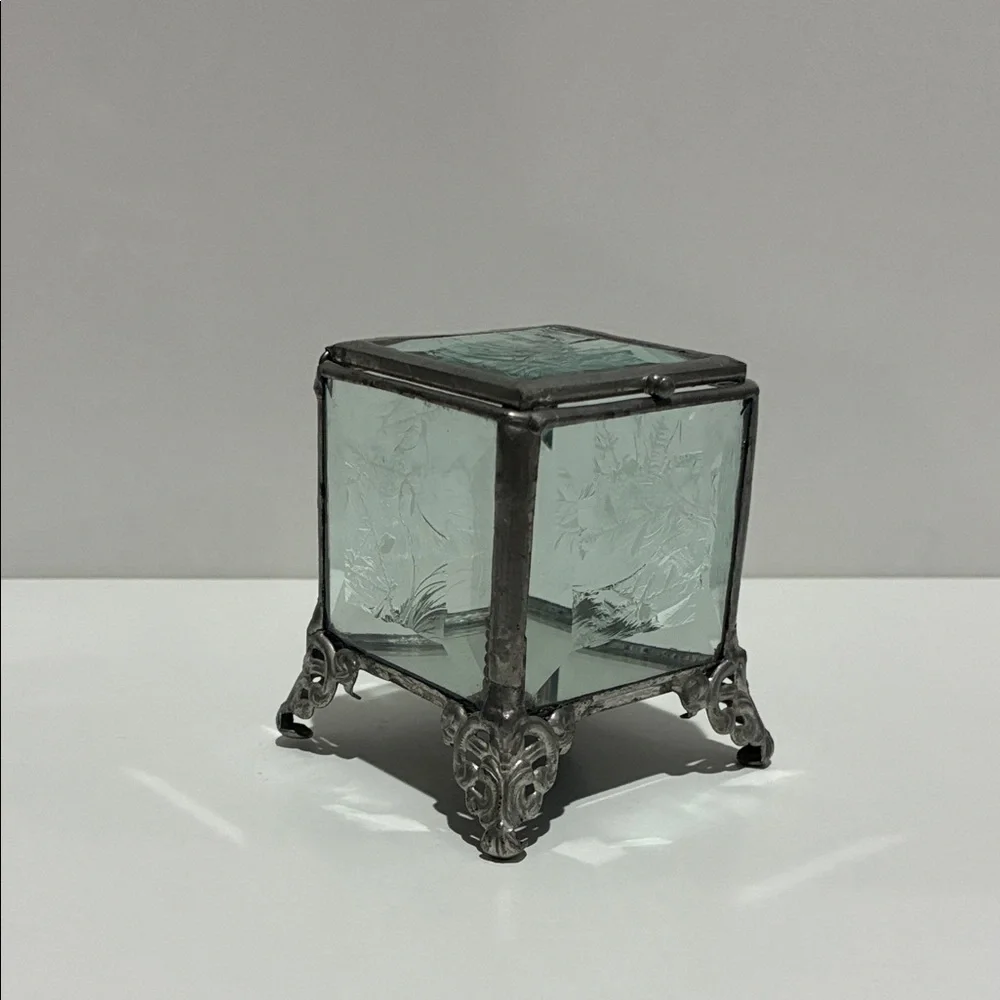 Vintage French Victorian Jewelry Casket Box With Beveled Etched Glass Ormolu 3”